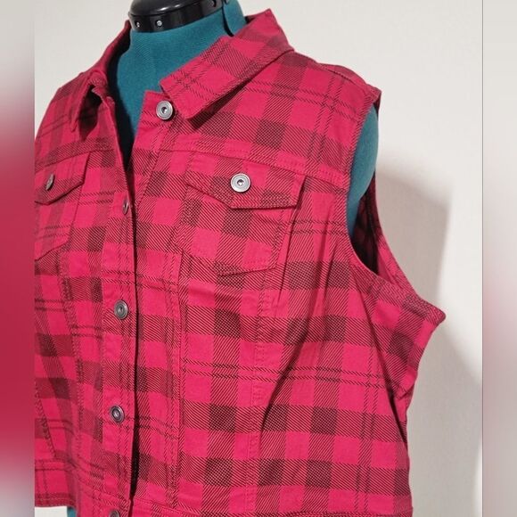 CATO Woman Lumberjack Buttoned Vest Plaid Red & Black Motorcycle Size 26/28W - Picture 3 of 8